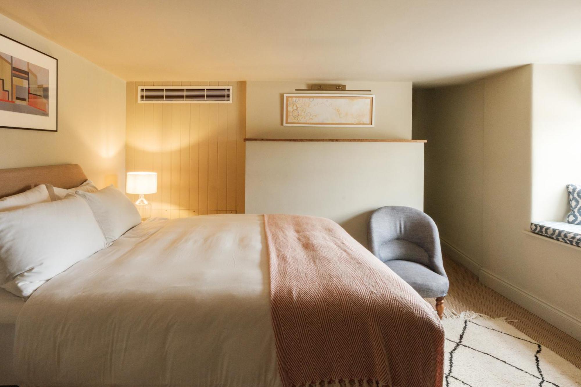 The Bell & Crown Hotel Zeals Kamer foto